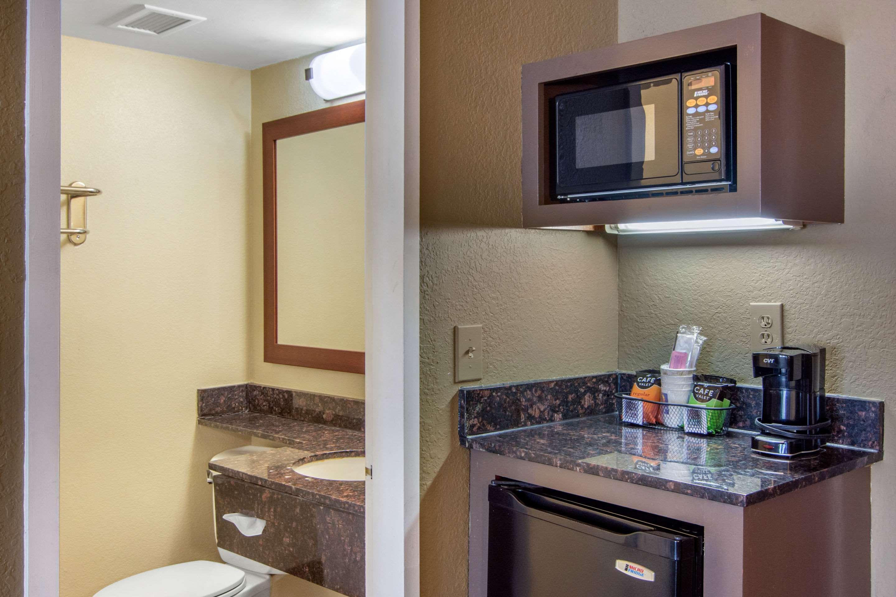 Comfort Inn Sandy Springs - Perimeter Exteriör bild
